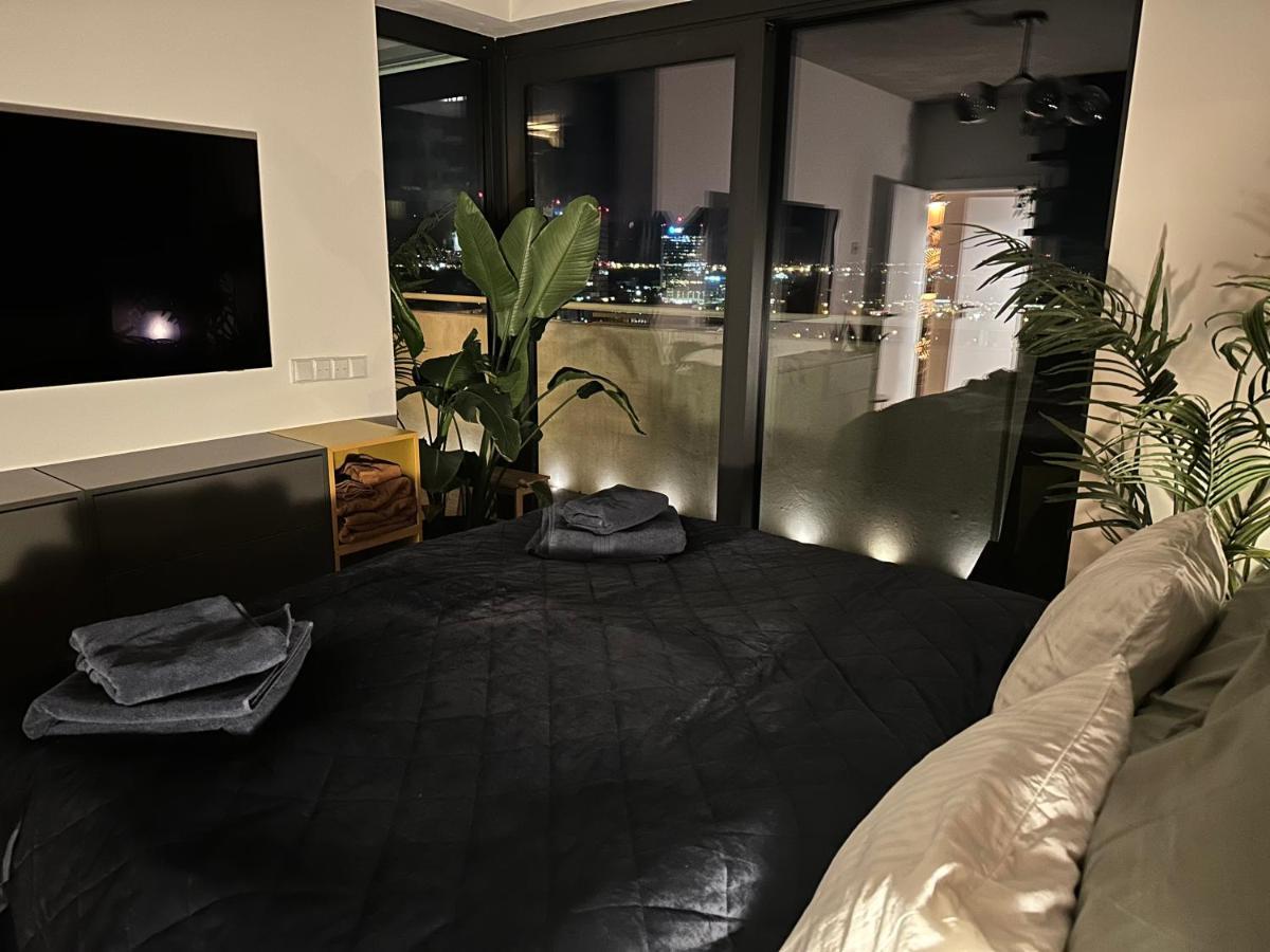 Apartmán Skyline Elegance With Free Parking Bratislava